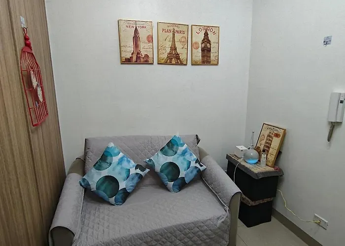 Apartment Shore2 Tower3 1br Couple Family Moa Airport By Shmily Staycation